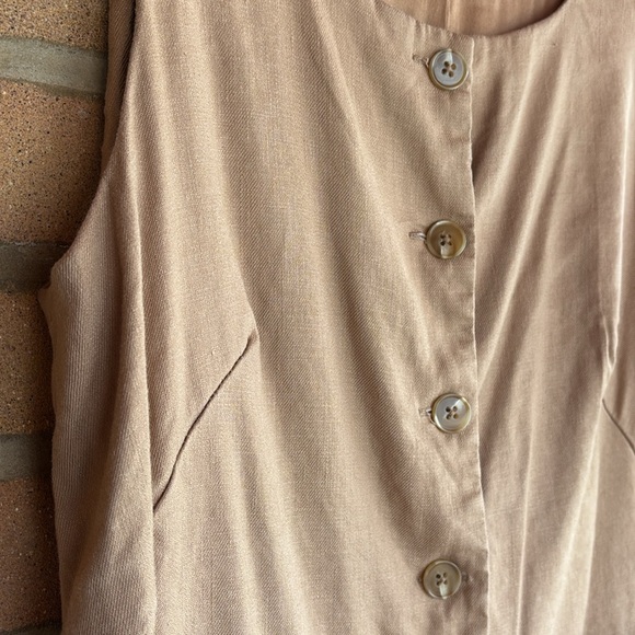 Maeve by Anthropologie Women's Tan Sleeveless Button-Down linen blend vest M - Picture 4 of 10